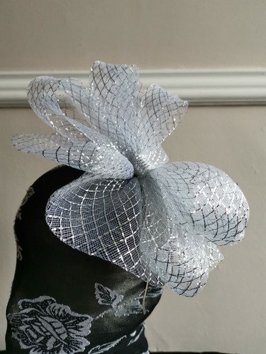 Silver crin fascinator - silver,