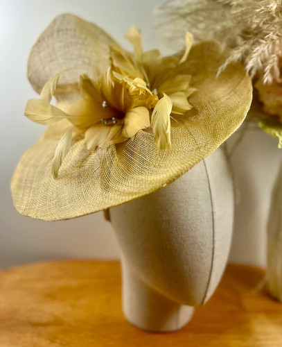 Elegant wedding fascinator - wedding,