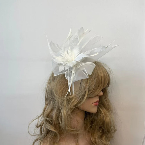 Ladies small looped fascinator - small,