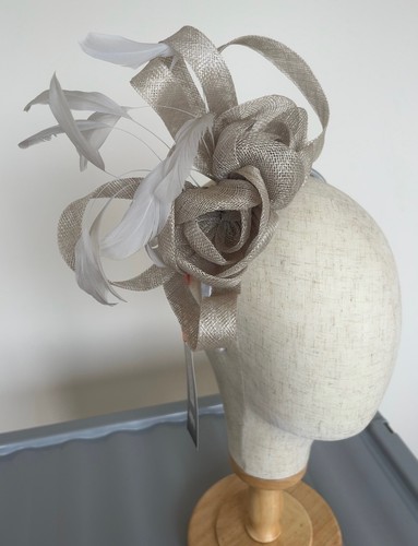 Peach silver sinamay - silver,