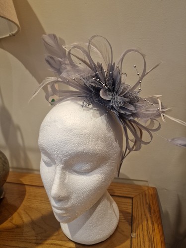 Fascinator silver grey with - silver,