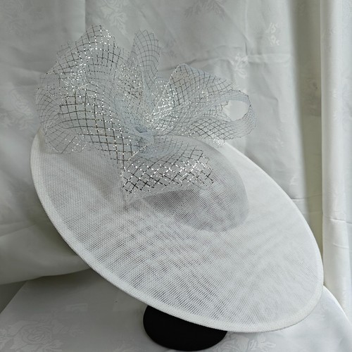 White silver wide - silver, brim